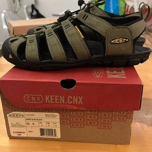 Keen Clearwater CNX Men’s waterproof shoe